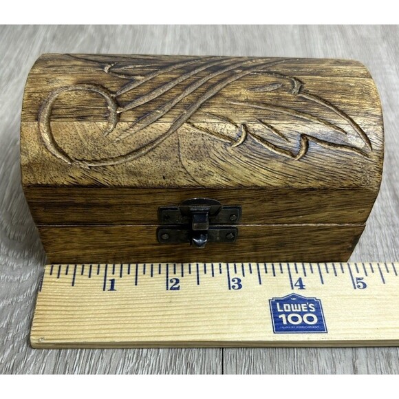 Vintage Carved Wooden Keepsake Box Treasure Chest Trinket Box Hinged Lid - Picture 8 of 10